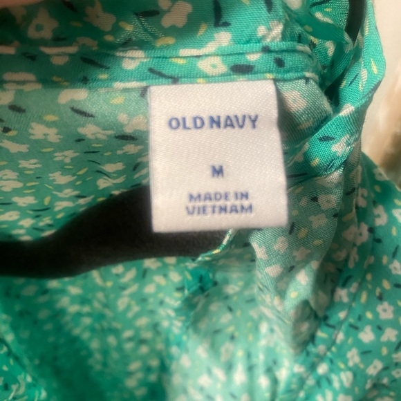 Old navy. Spring wrap dress. Size M. - Picture 4 of 4
